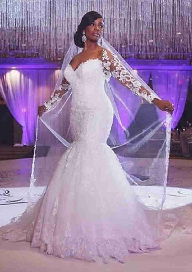 Lace Wedding Dress Trumpet/Mermaid Sweetheart Full/Long Sleeve Sweep Train with Appliqued