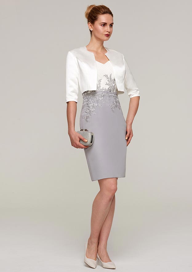 Knee-Length Chiffon Mother of the Bride Dress with Jacket Appliqued, Short Sleeve V Neck Sheath/Column