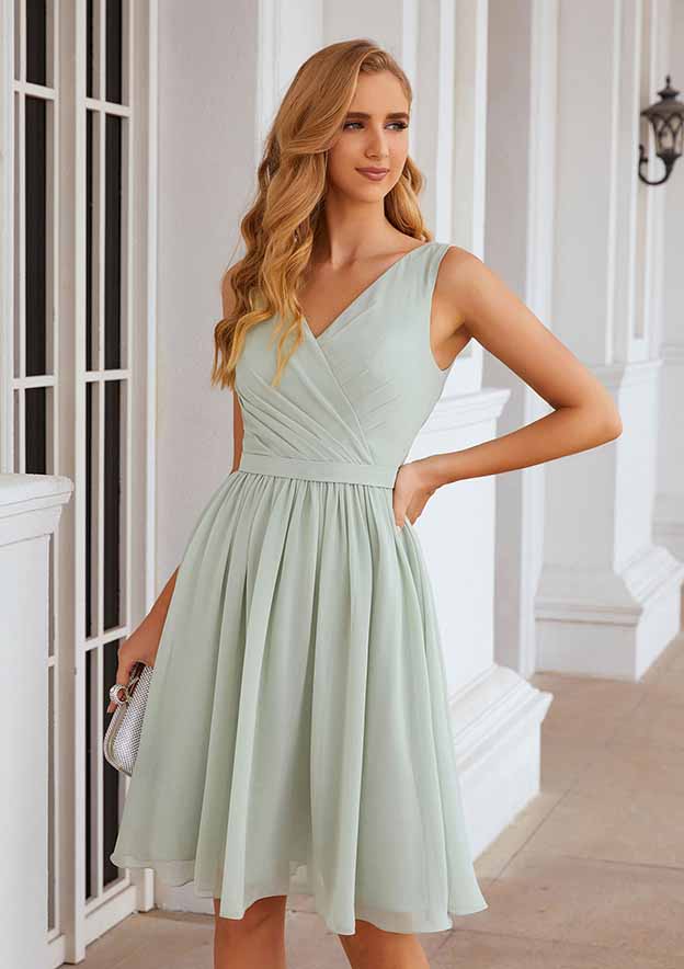 A-Line V-Neck Sleeveless Knee-Length Chiffon Bridesmaid Dress with Pleats and Waistband