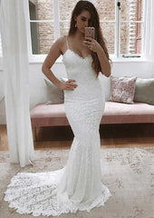 V Neck Sleeveless Court Train Lace Wedding Dress, Trumpet/Mermaid