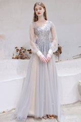 Gorgeous Long Sleeves Fairy Tulle Prom Dress Long With Beads V-Neck