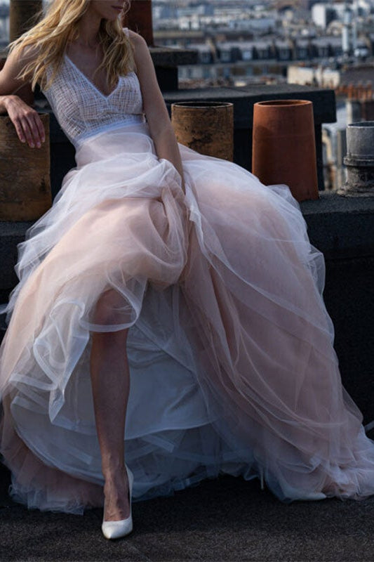 Sleeveless Tulle V-Neck Wedding Dress for the Beach