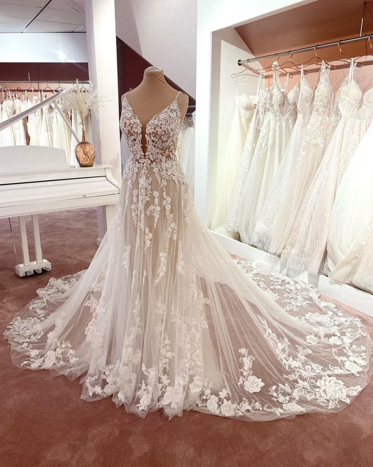 Elegant Boho Lace Wedding Dress with Floral V-neck and Tulle A-line