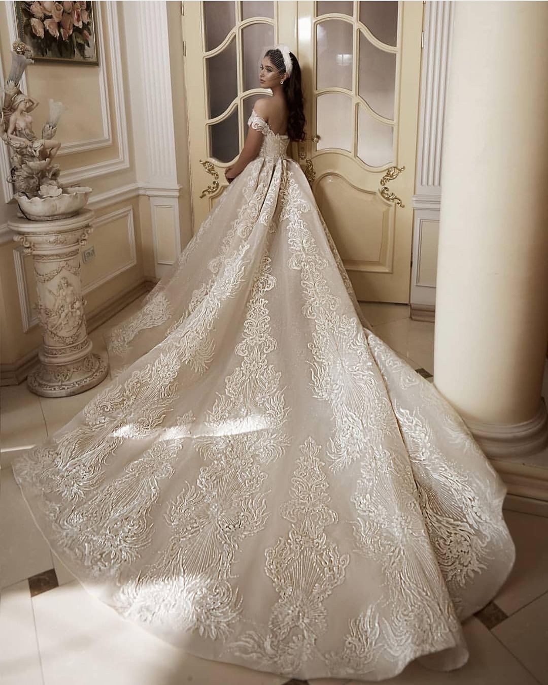 Off-the-Shoulder A-Line Floor-Length Church Wedding Dress with Elegant Appliques Lace