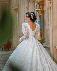 Elegant Deep V-neck A-Line Wedding Gown With Long Sleeves and Lace Appliques