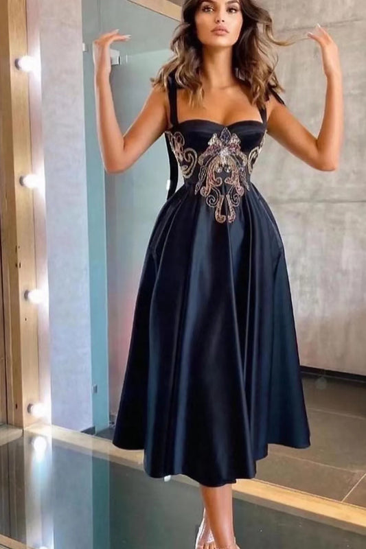 Elegant Straps A-Line Evening Dress with Appliques