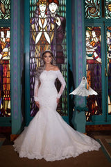Long Detachable Sleeves Off-the-Shoulder Mermaid Wedding Dresses in Modern Style