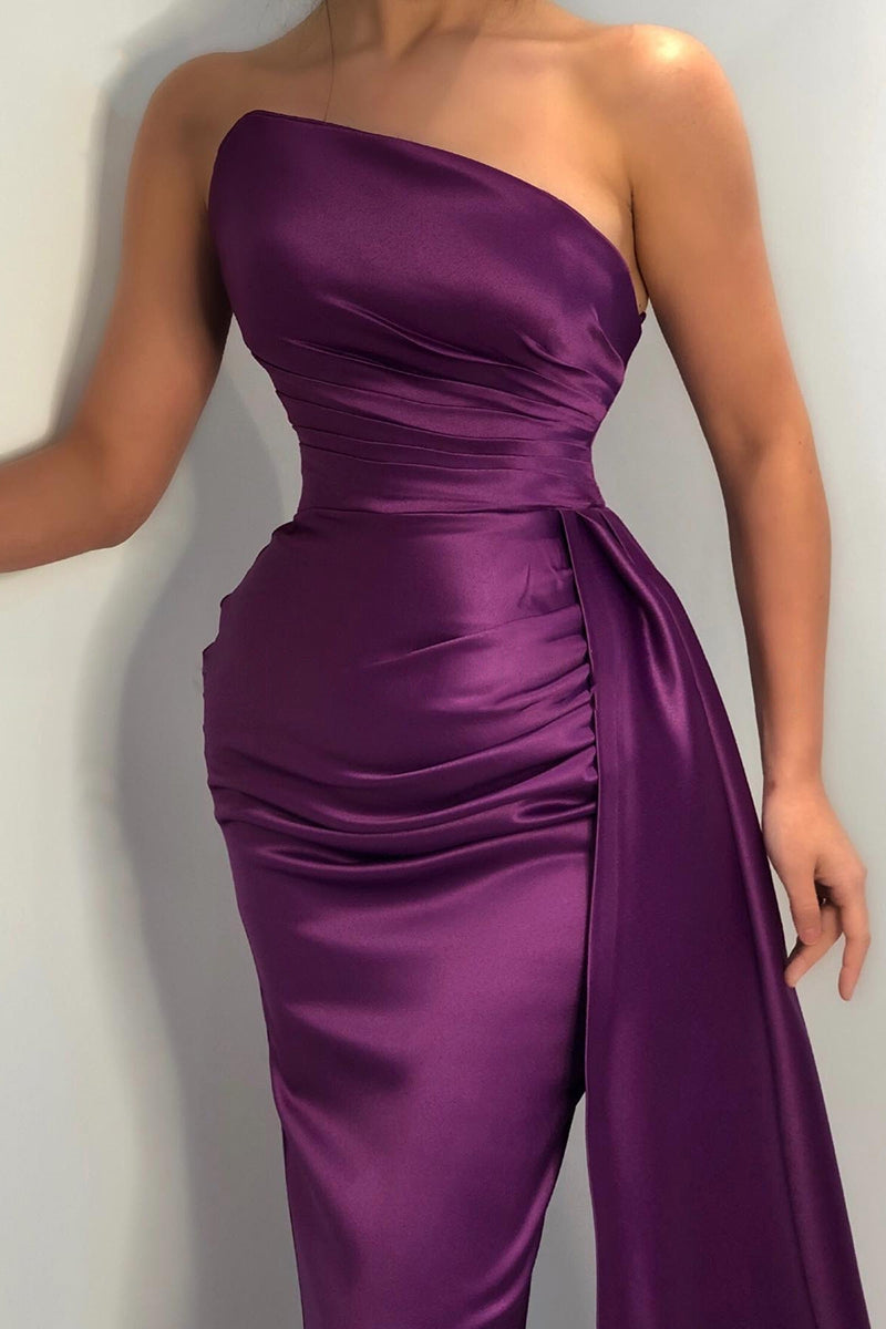 Modern Grape Strapless Mermaid Prom Dresses Sleeveless Long With Ruffle