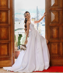 Elegant One-Shoulder A-Line Satin Wedding Gown Featuring a Slit
