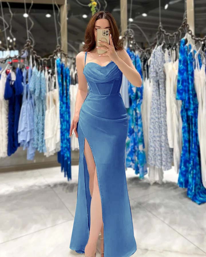 Black Spaghetti Strap Sleeveless Prom Dress Sweatheart Neck With High Slit