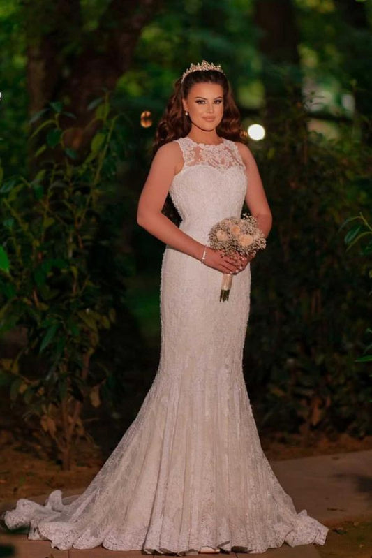 Long Mermaid Wedding Dress in Elegant Tulle with Lace