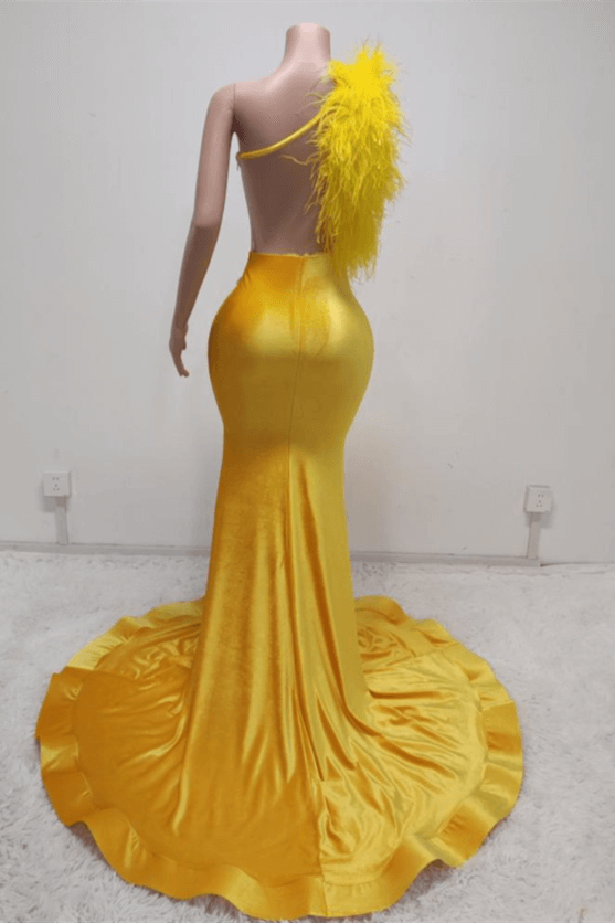 Stunning Yellow One Shoulder Mermaid Prom Dress Beadings With Feather