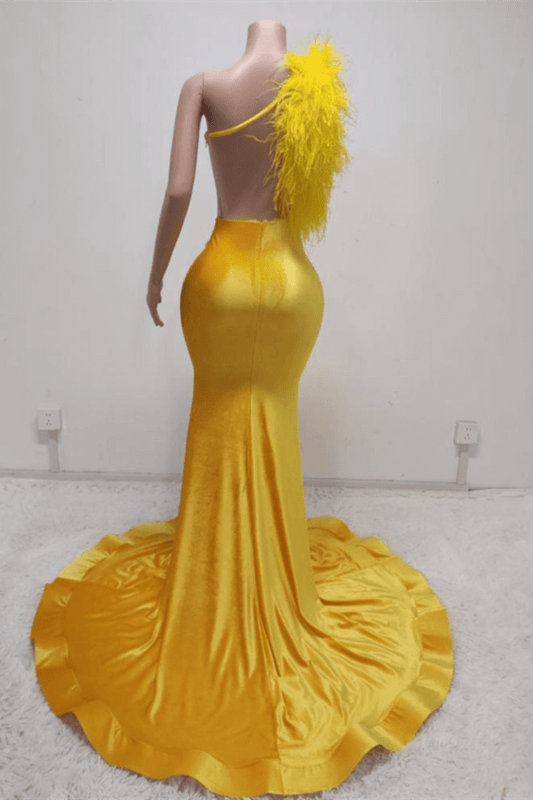 Stunning Yellow One Shoulder Mermaid Prom Dress Beadings With Feather