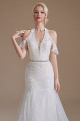Stunning Mermaid Halter Floor-Length Tulle Wedding Dress Featuring Lace Appliques
