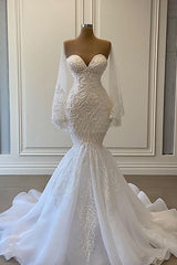 Elegant Sweetheart Mermaid Wedding Dress in Lace with Pearl Beadings, Strapless