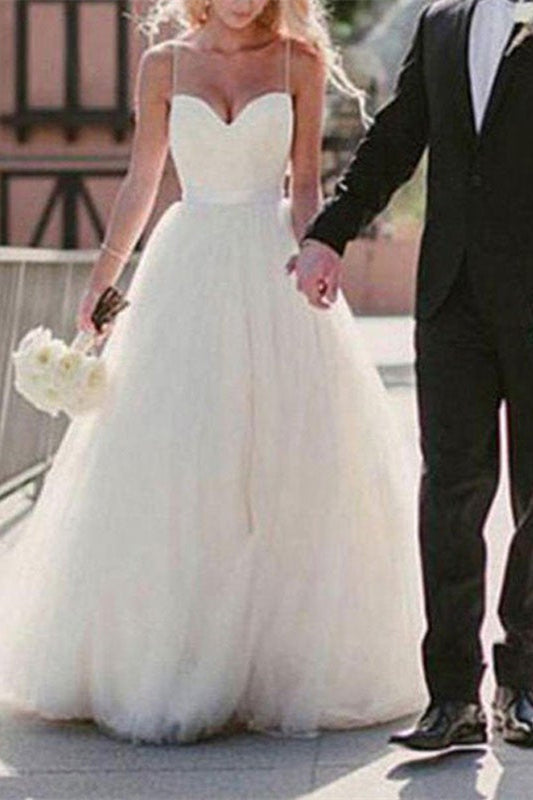 Wedding Dress with Spaghetti-Straps in Tulle