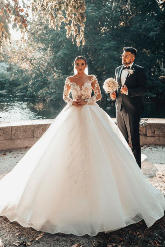 Lace Ball Gown Wedding Dress with Off-The-Shoulder Design