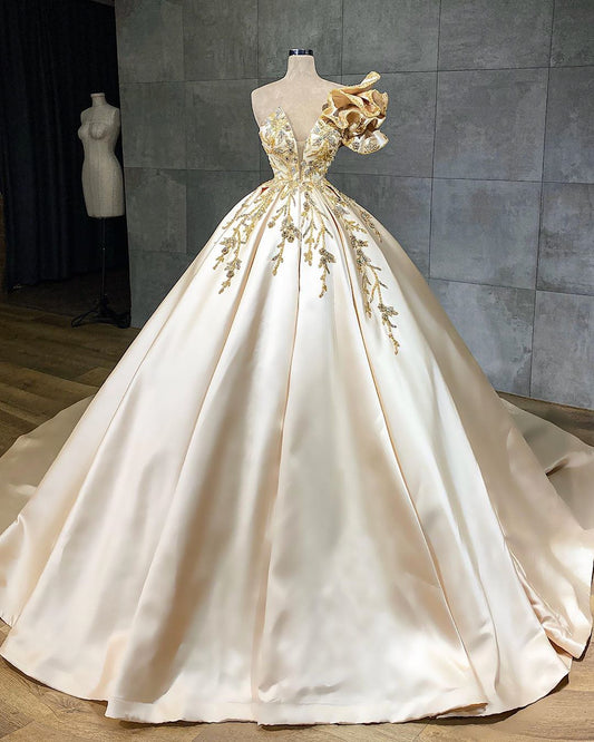 Elegant Sweetheart A-Line Floor-length Bridal Gown Featuring Satin Ruffles