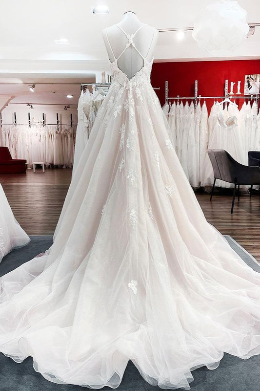 Elegant Princess V-neck Long Ruffled Wedding Gown with Spaghetti Straps and Lace Tulle