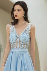 New Arrival Sky Blue Sleeveless V-Neck Prom Dress Long With Lace Appliques Split