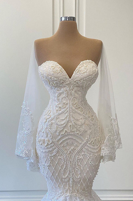 Elegant Sweetheart Mermaid Wedding Dress in Lace with Pearl Beadings, Strapless