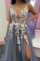 Gorgeous V-Neck Sleeveless A-line Prom Dress Appliques With Split