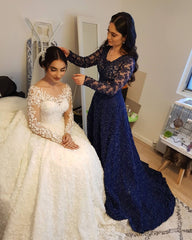 Elegant Princess Wedding Gown with Long Lace Sleeves