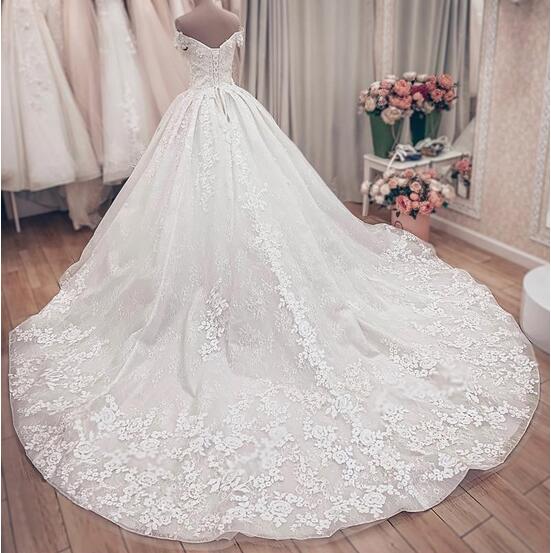 A-Line Off-The-Shoulder Wedding Dresses in Classic Lace