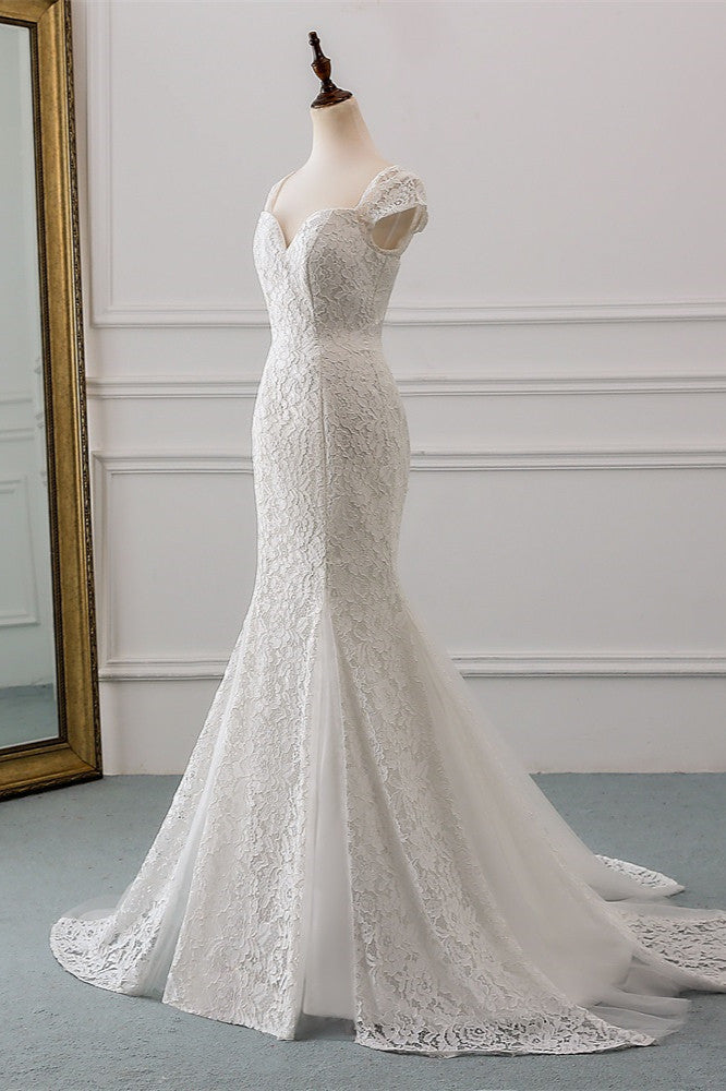 Elegant Sweetheart Mermaid Gown with Modern Lace and Cap-Sleeves