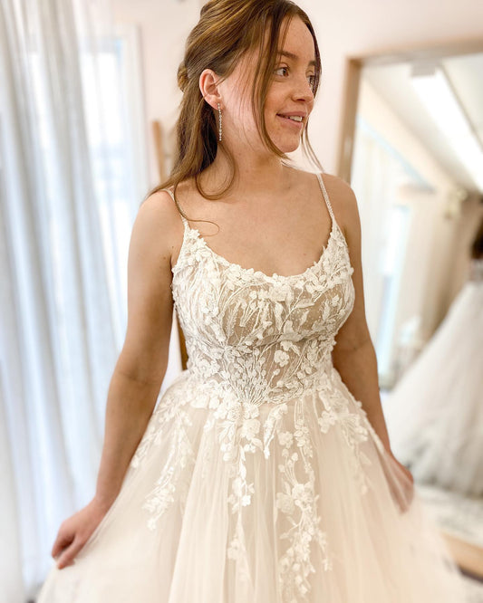 Long A-line Halter Wedding Dress in Tulle with Elegant Lace