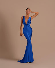 Champagne Deep V-neck Mermaid Prom Dress ¨C Slimming Long Evening Gown | Tuddos