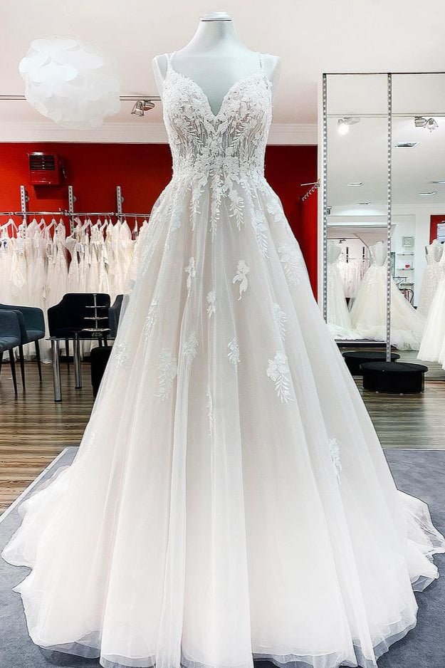Elegant Princess V-neck Long Ruffled Wedding Gown with Spaghetti Straps and Lace Tulle