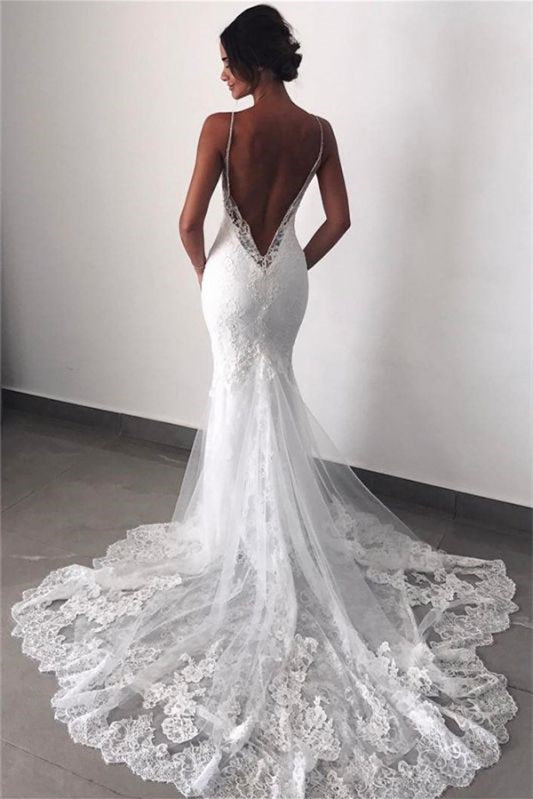 Lace Wedding Dress with Mermaid Silhouette and Spaghetti Straps, Adorned with Appliques