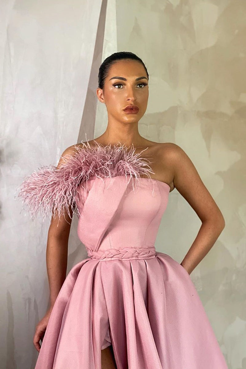 Modern Strapless Long Prom Dresses Front Slit Sleeveless With Feather