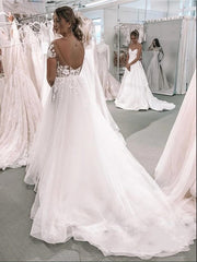 Elegant Bateau Neckline Short Sleeve Floor-Length Tulle A-Line Bridal Gown Featuring Lace Appliques