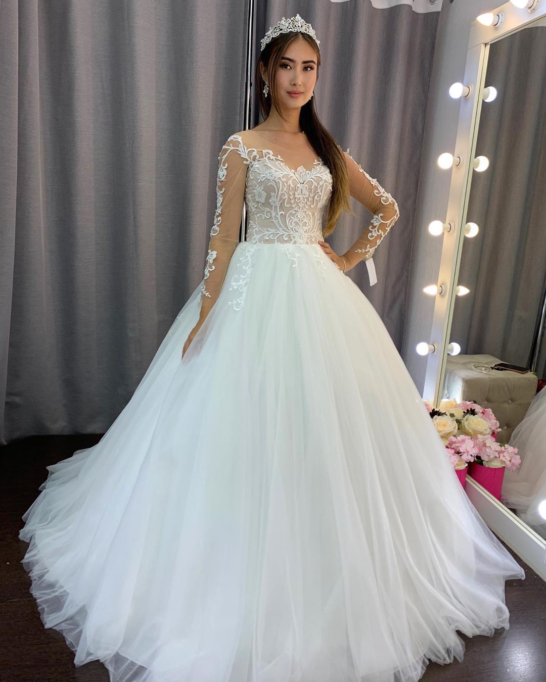 Elegant A-line Wedding Gown with Long Lace Sleeves and Tulle