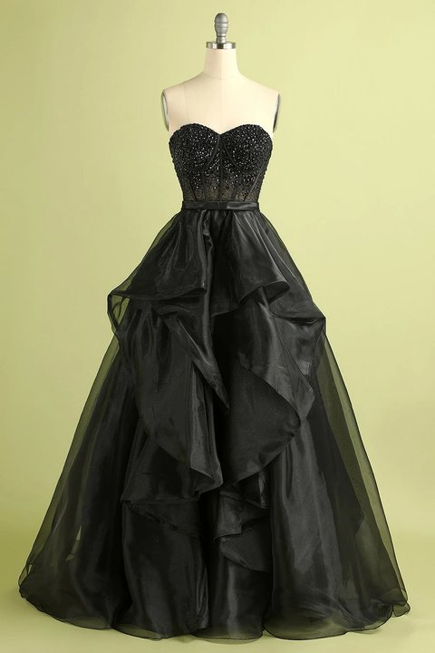 Elegant Black Sweetheart Prom Dress Organza with Beads