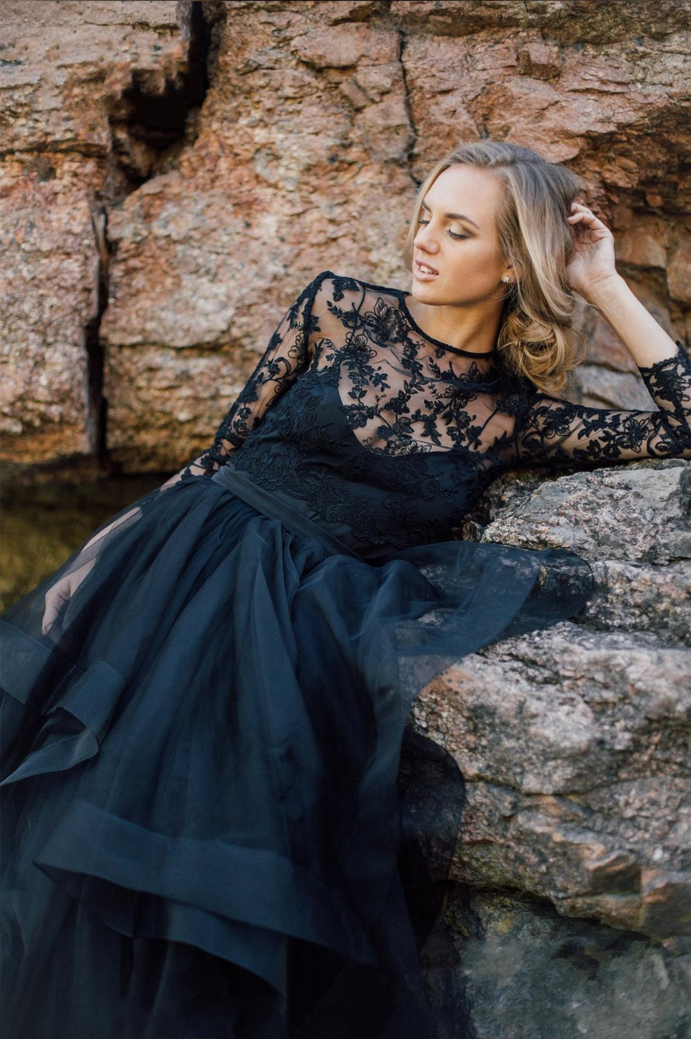 Elegant Black A-Line Wedding Dress with Bateau Neckline, Long Sleeves, and Lace Appliques