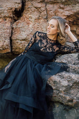 Elegant Black A-Line Wedding Dress with Bateau Neckline, Long Sleeves, and Lace Appliques