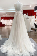 Elegant A-line Long Wedding Dress with Lace Tulle and Open Back
