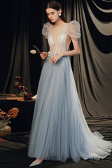 Gorgeous Bubble Sleeves V-Neck Prom Dresses Tulle Long With Beads