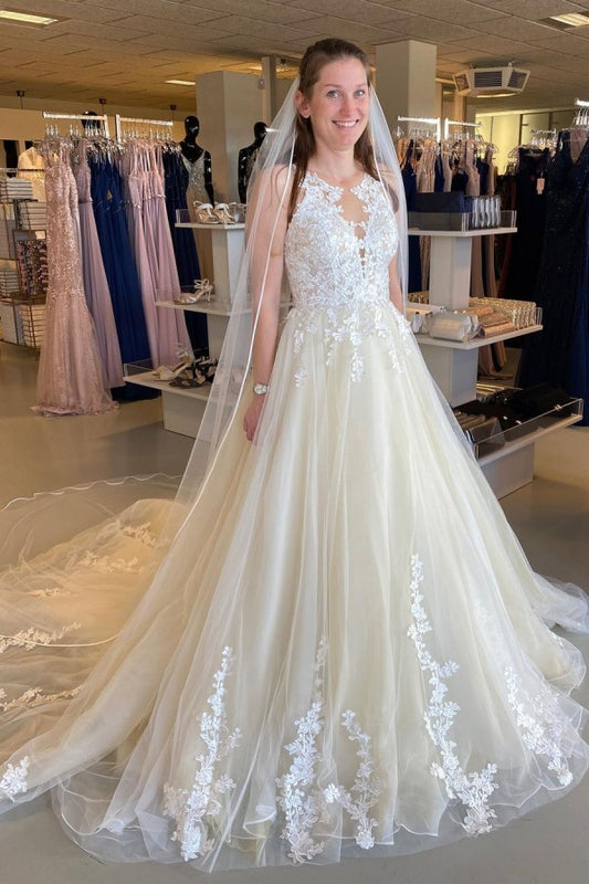 Backless A-Line Bateau Wedding Dress with Elegant Tulle Ruffles and Lace Appliques