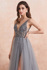 Gorgeous Silver Grey V-Neck Prom Dress Tulle Split With Beads