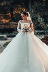 Lace Ball Gown Wedding Dress with Off-The-Shoulder Design