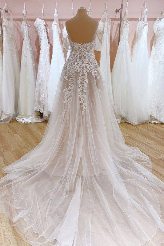 Elegant Bateau Mermaid Bridal Gown Featuring Appliques Lace Tulle