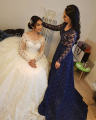Elegant Princess Wedding Gown with Long Lace Sleeves