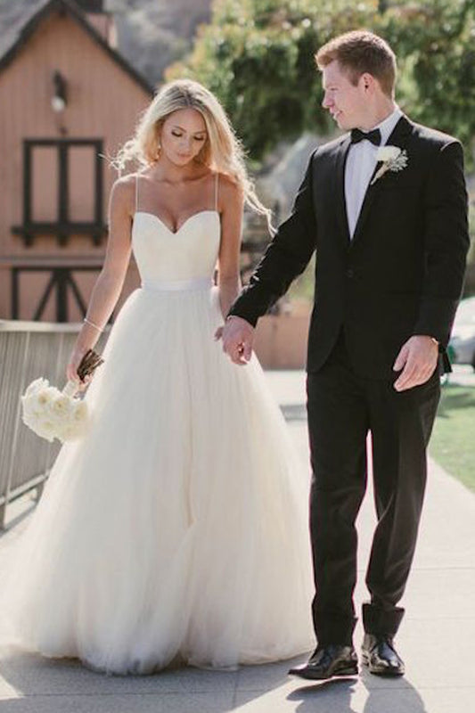 Wedding Dress with Long Spaghetti Straps in Tulle