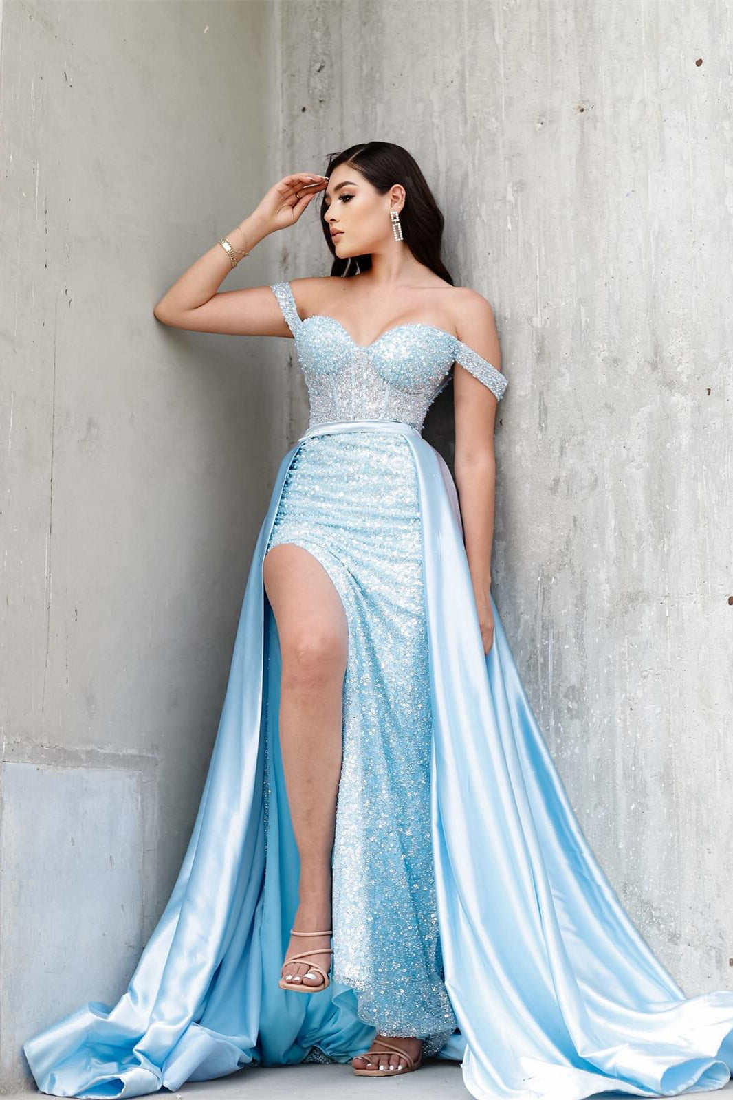 Popular Sky Blue Off-the-Shoulder Sweetheart Sleeveless Mermaid Prom Dresses With Split Sequins Detachable Skirt
