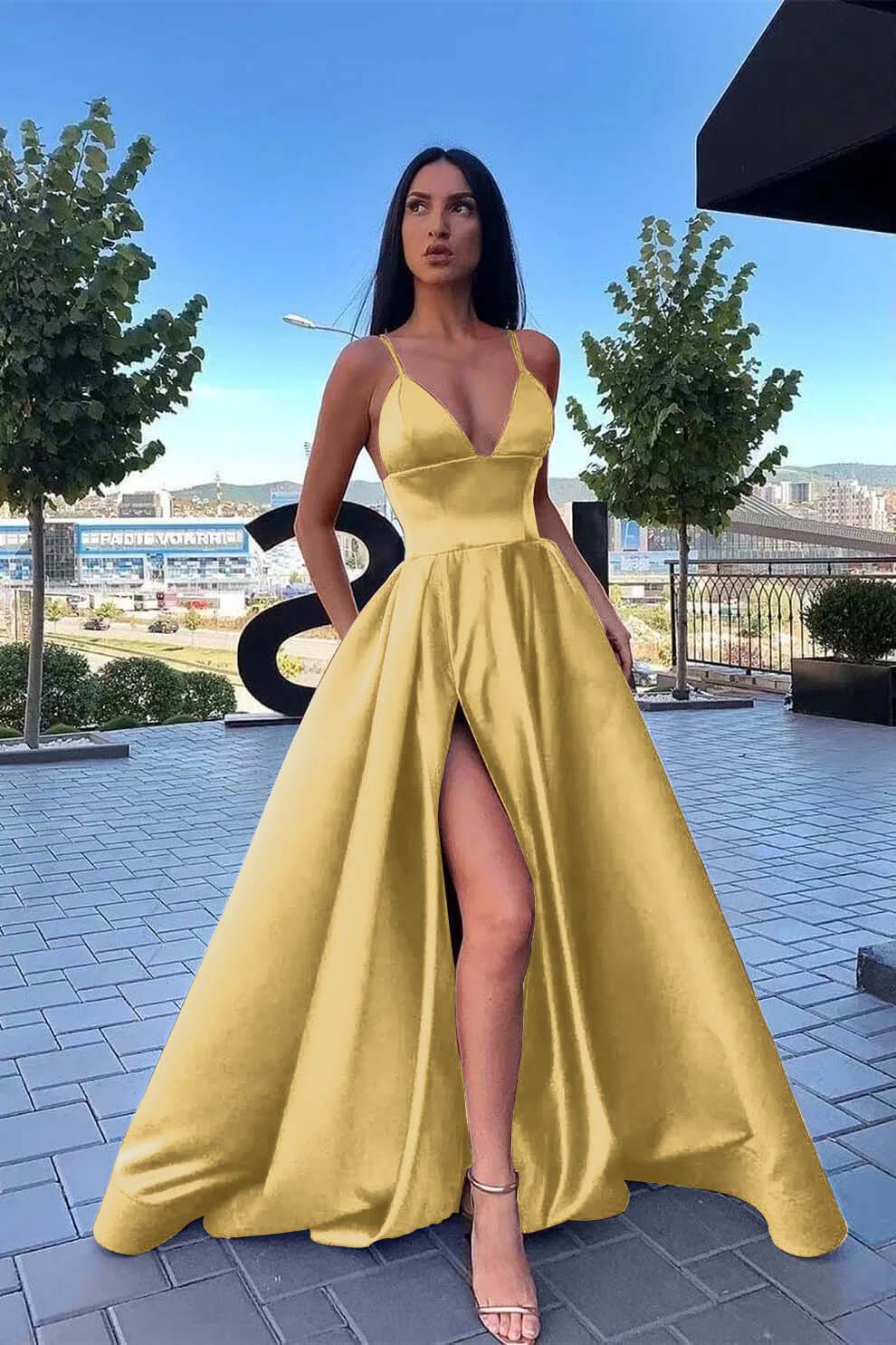  Elegant Burgundy Evening Dress Spaghetti-Straps A Line Split with Pockets