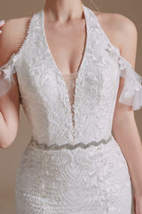 Stunning Mermaid Halter Floor-Length Tulle Wedding Dress Featuring Lace Appliques